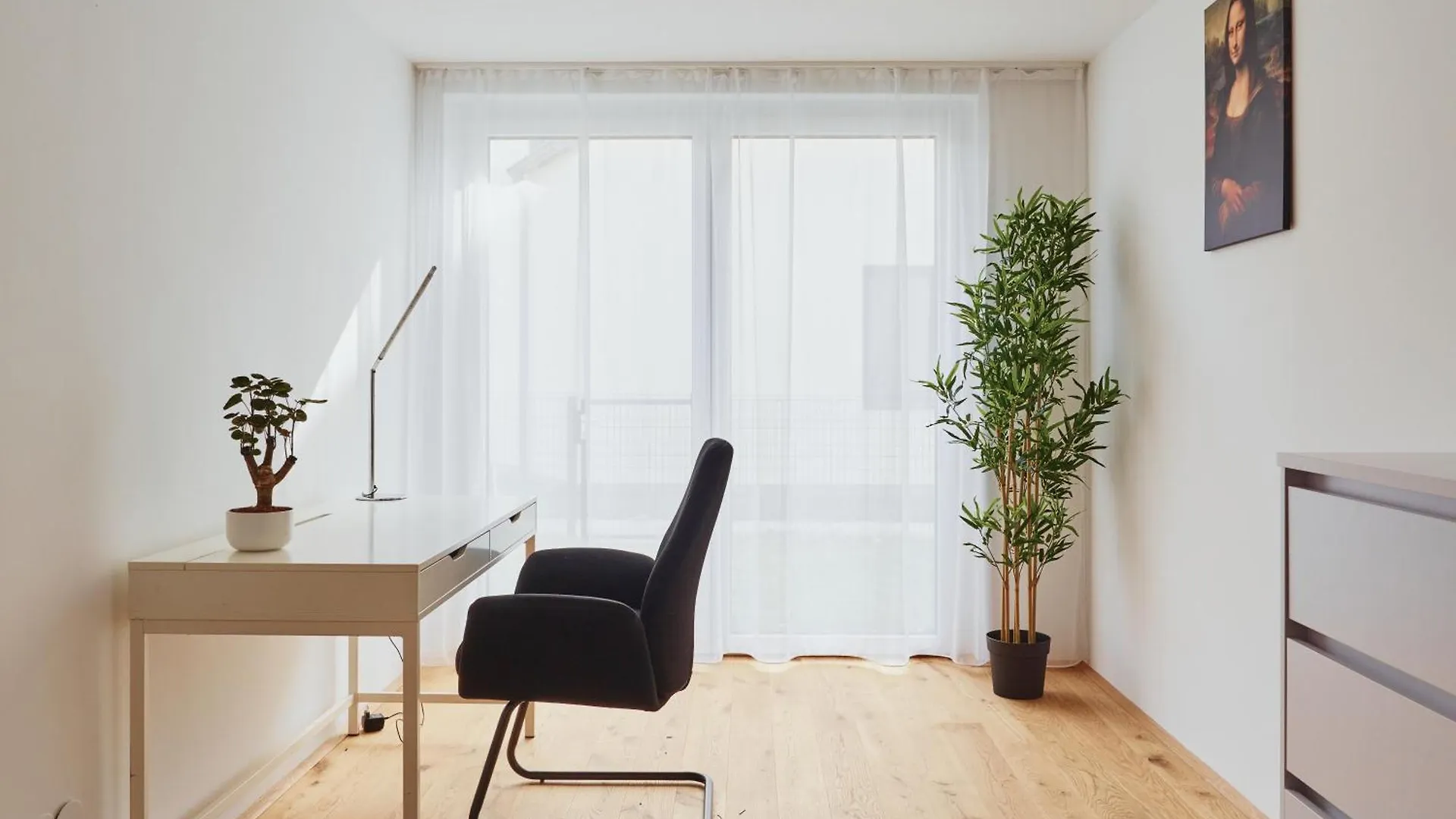 Aparthotel Symphony Apartments Vienna - Garden, Terrace And Grill
