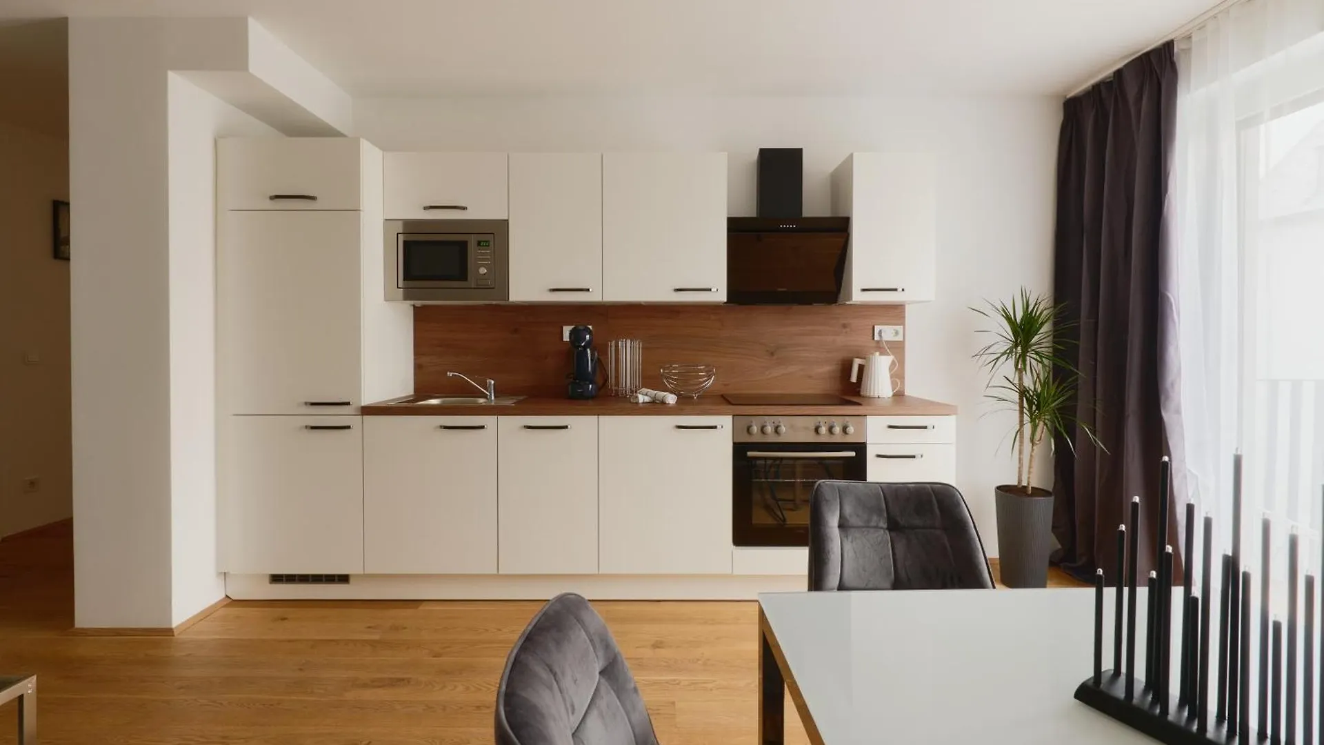 Symphony Apartments Vienna - Garden, Terrace And Grill 0*,  Austria