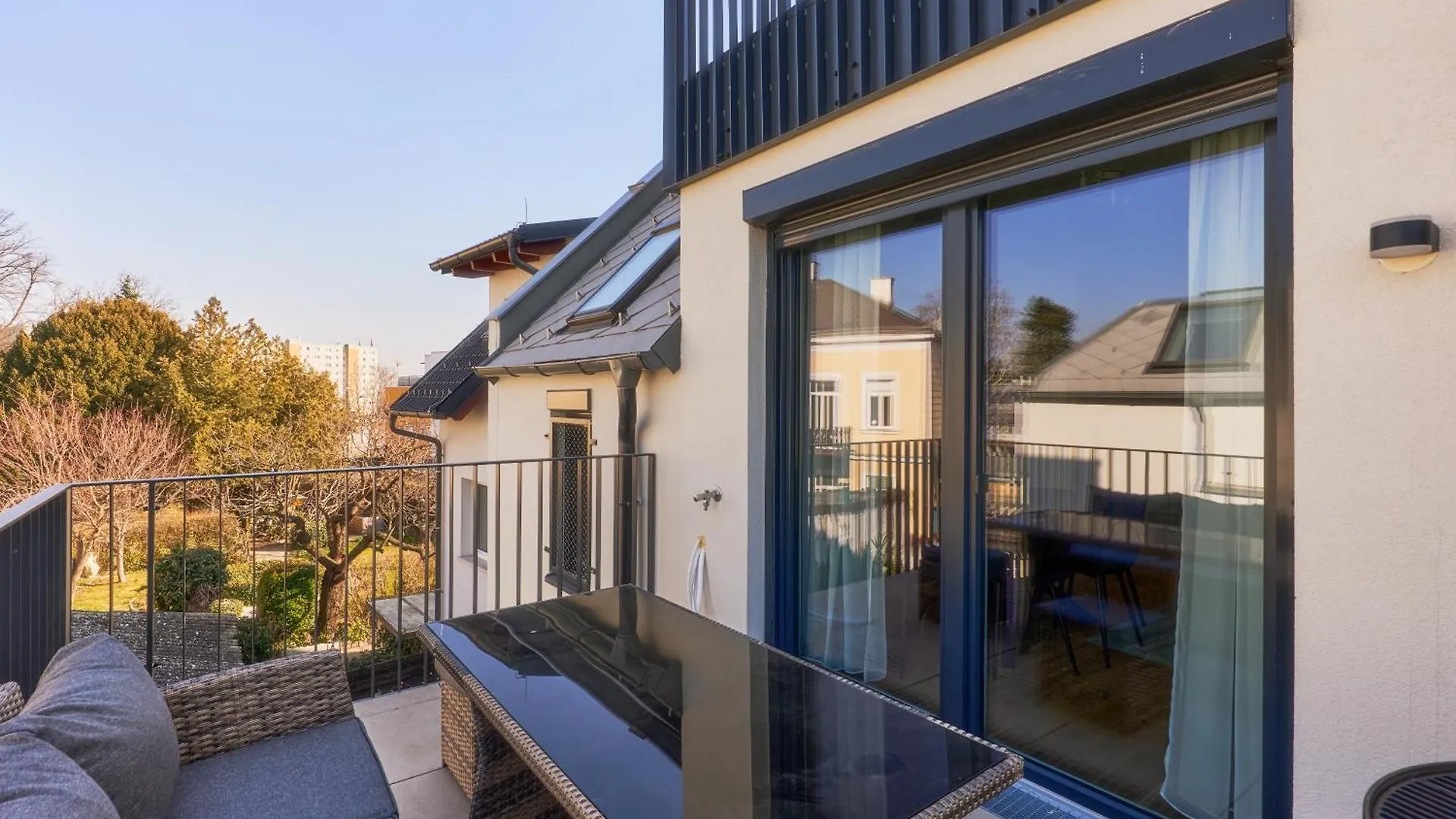 Symphony Apartments Vienna - Garden, Terrace And Grill 0*,