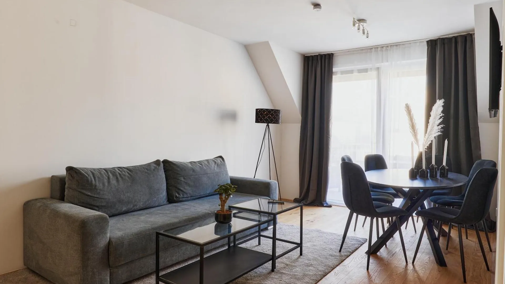 Symphony Apartments Vienna - Garden, Terrace And Grill 0*,  Austria
