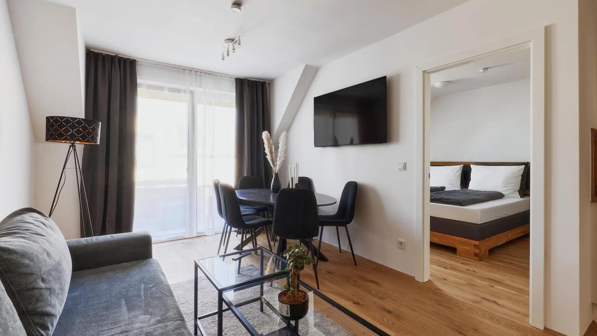 Aparthotel Symphony Apartments Vienna - Garden, Terrace And Grill Austria